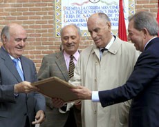 LAS VENTAS. MADRID RINDE HOMENAJE A LOS HERMANOS LOZANO